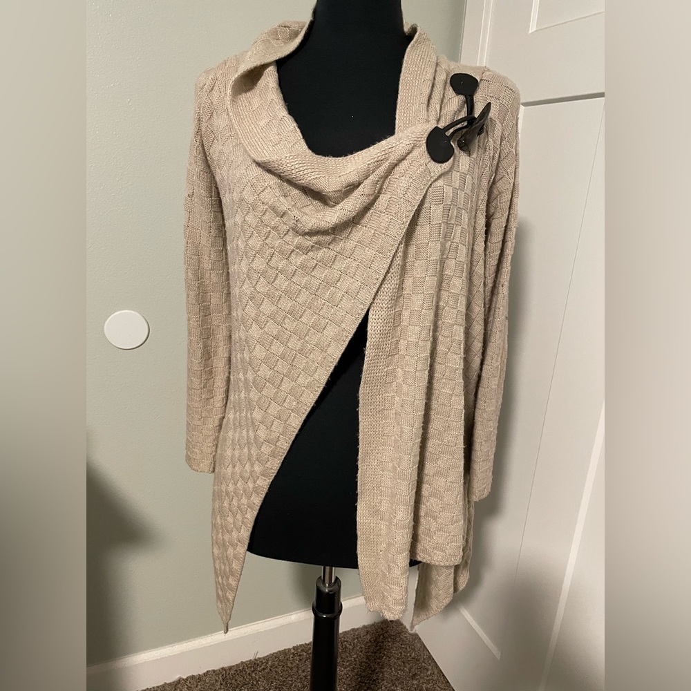 Venus - Cowl neck sweater